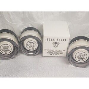 NEW
Bobbi Brown BUNDLE
2-Hydrating Face Cream
1-Extra Repair Moisture Cream-mini
